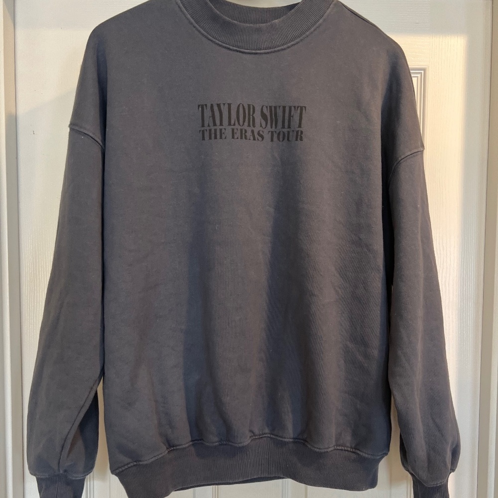 Taylor Swift Eras Tour official merch faded blue crewneck SIZE SMALL